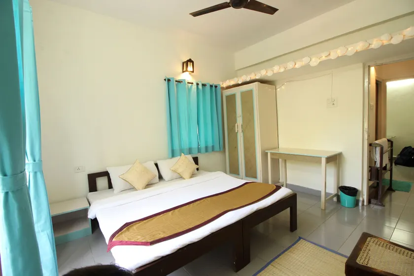 OYO 9365 Home Duplex 3 BHK Calangute North Goa - Image 1