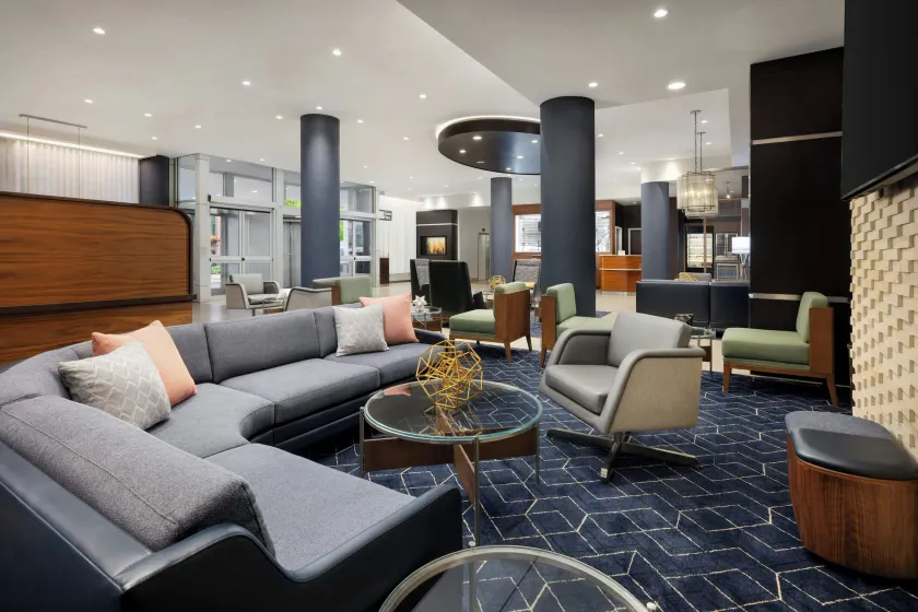 Courtyard by Marriott New York Manhattan Upper East Side - Image 1