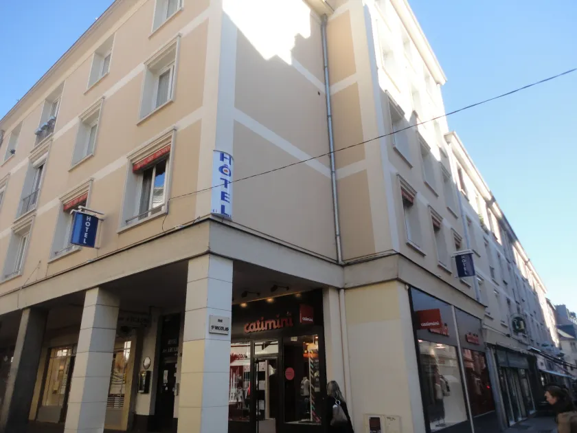 Hôtel Des Arcades Rouen - Image 1