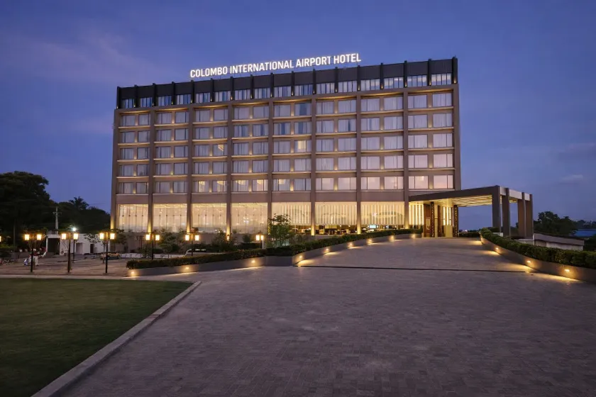 Colombo International Airport Hotel - Image 1