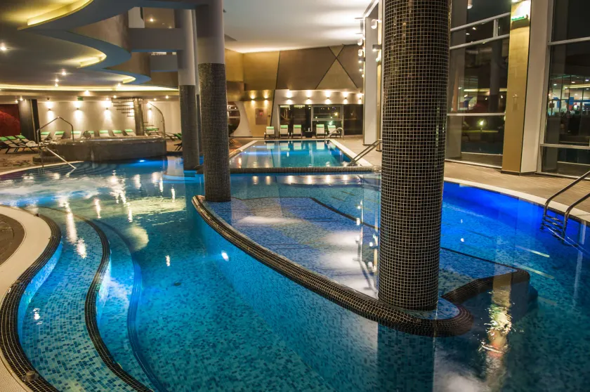 Hotel Azur Premium - Image 1