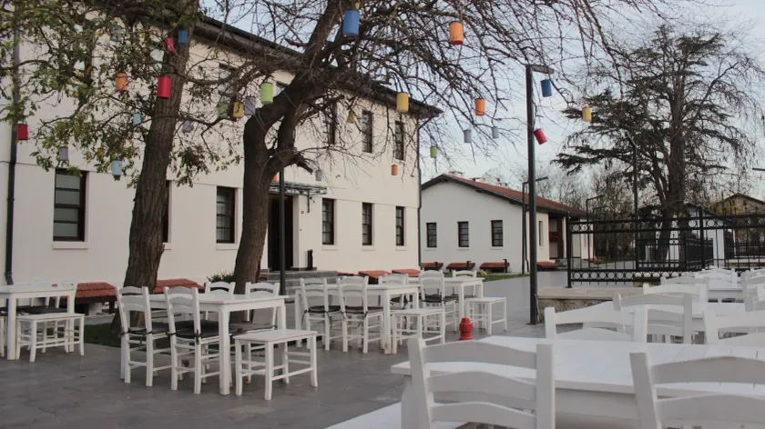 İstasyon Otel - Image 1