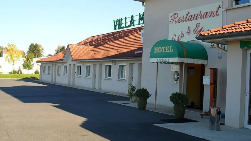 Villa Motel - Image 1