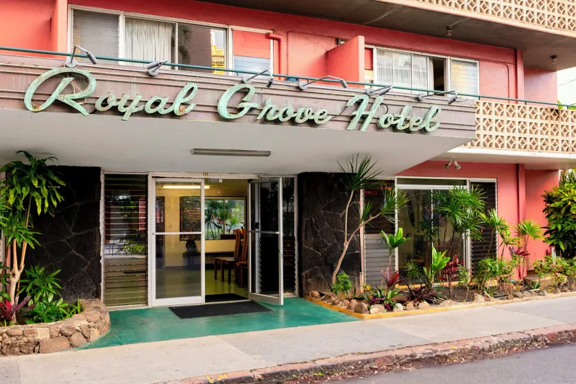Royal Grove Waikiki - Image 1