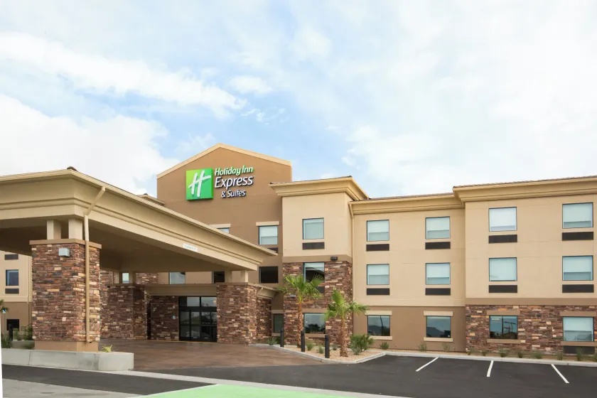 Holiday Inn Express & Suites Pahrump by IHG - Image 1