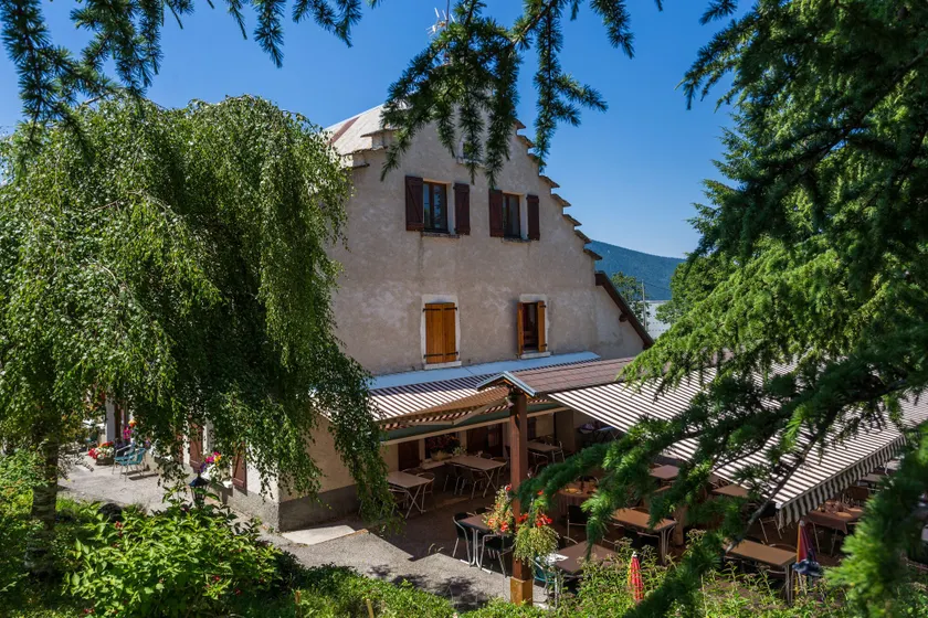 Auberge des Montauds - Hôtel & Restaurant - Image 1