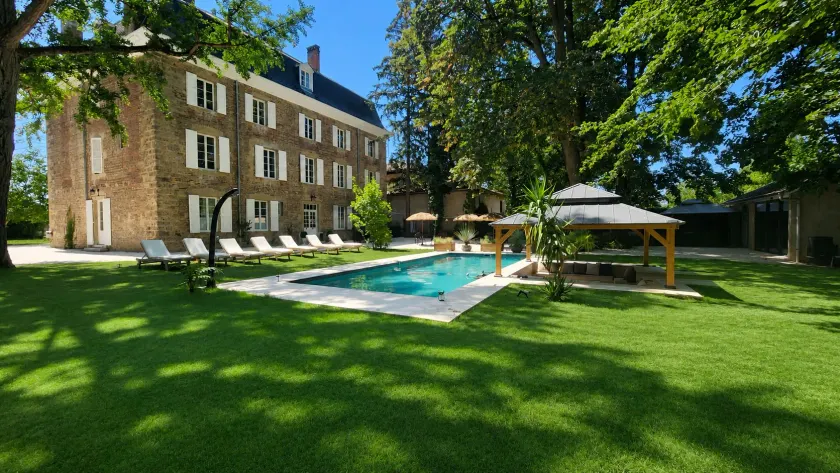 Château de la Rochetière - Image 1