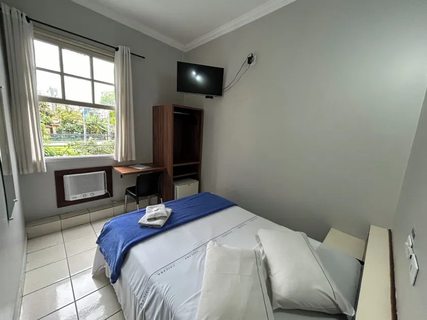 Caiçara Hotel - Image 1