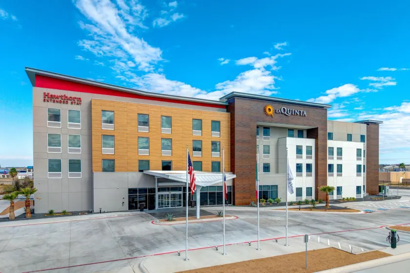 Hawthorn Extended Stay by Wyndham Eagle Pass - Image 1