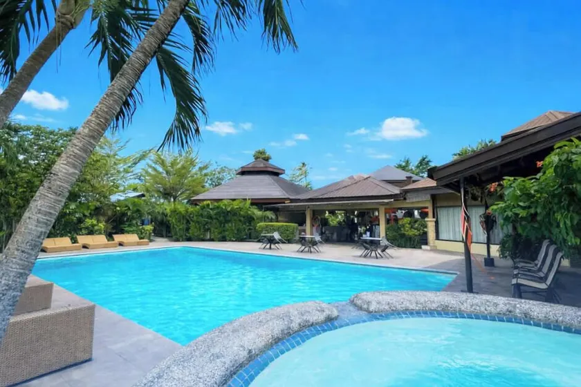 Alta Cebu Resort Mactan powered by Cocotel - Image 1