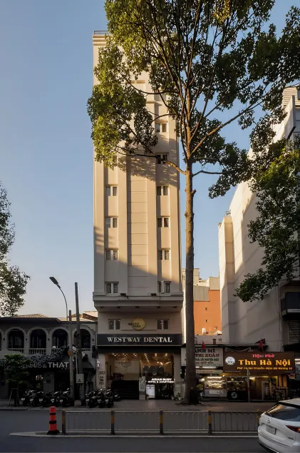 Asian Ruby Hotel & Apartment - Image 1