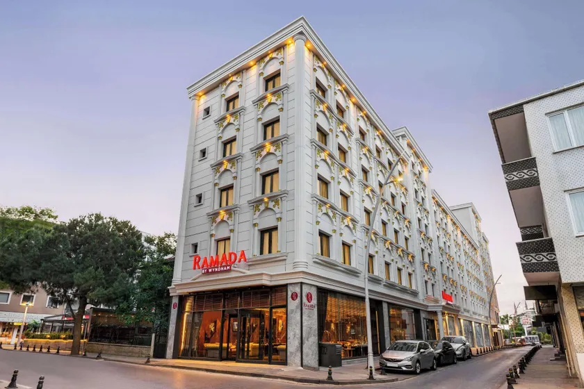 Ramada by Wyndham Istanbul Umraniye - Image 1
