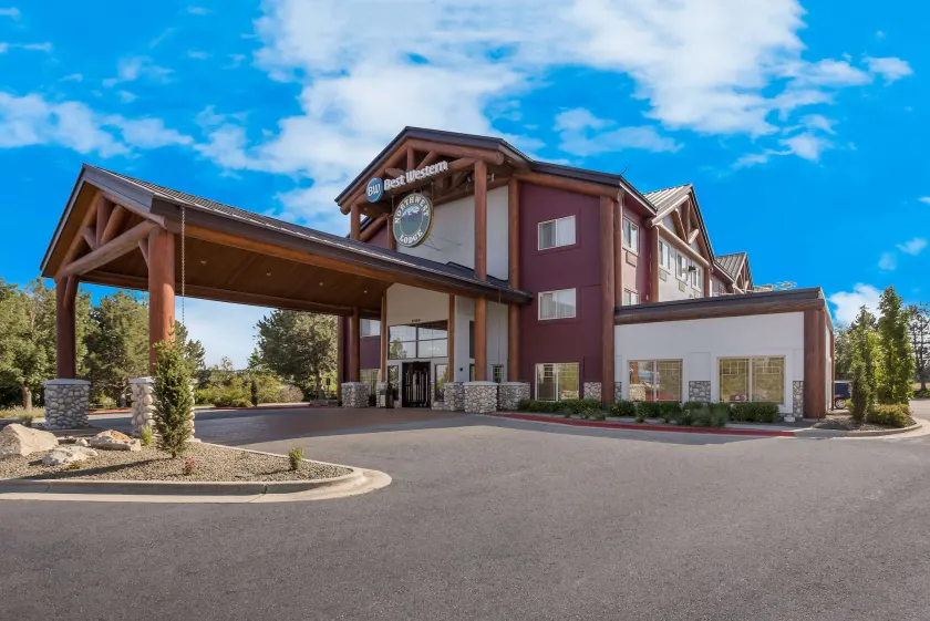 Best Western Northwest Lodge - Image 1
