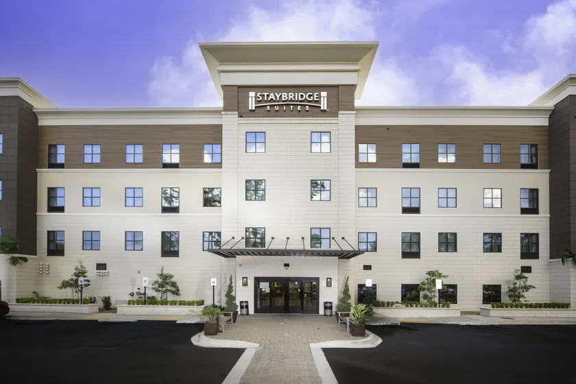 Staybridge Suites - Summerville by IHG - Image 1
