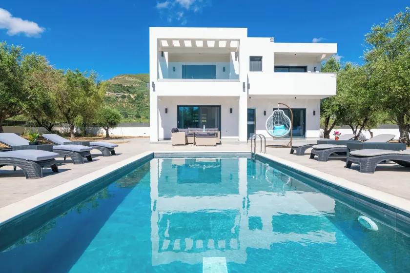 Grande Amore Villas - Image 1