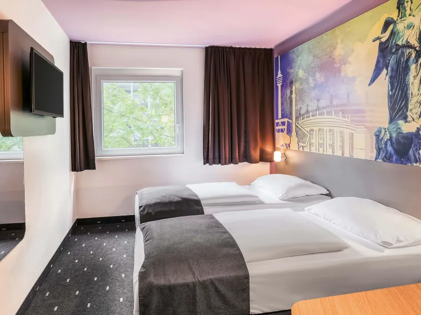 B&B Hotel Stuttgart-Vaihingen - Image 1