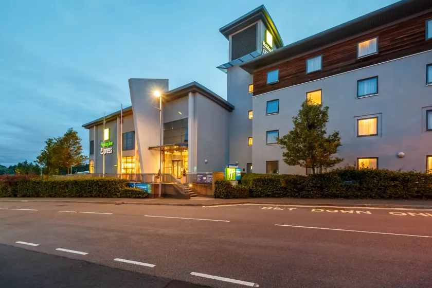 Holiday Inn Express Walsall M6, J10 by IHG - Image 1