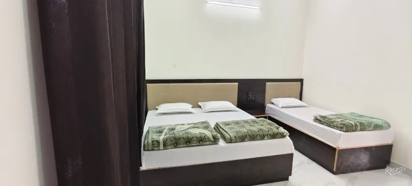 Aditya Home Stay - Image 1