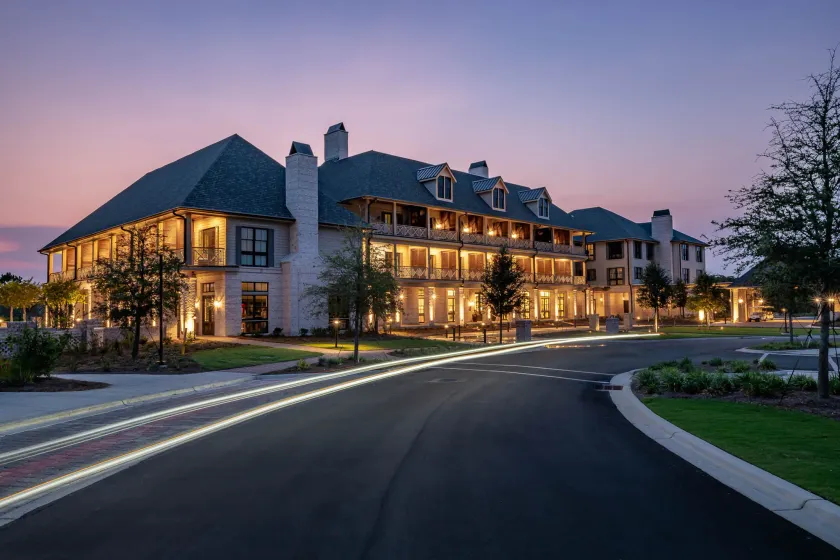 Camp Creek Inn - Image 1