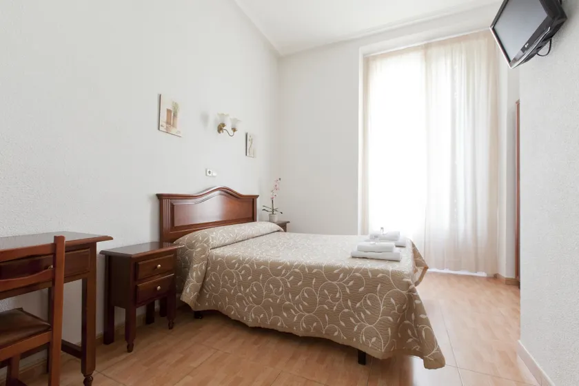 Hostal Condestable - Image 1