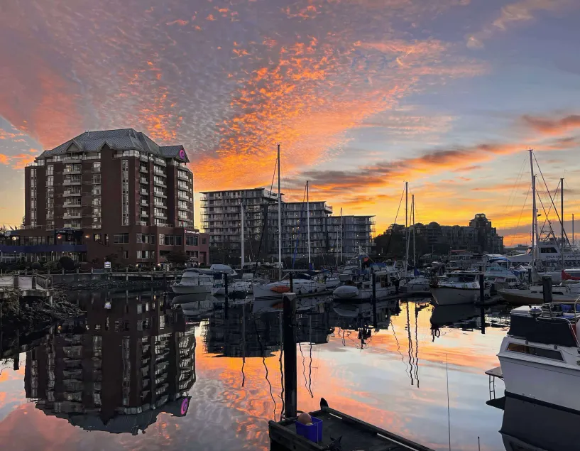 Coast Victoria Hotel & Marina by APA - Image 1