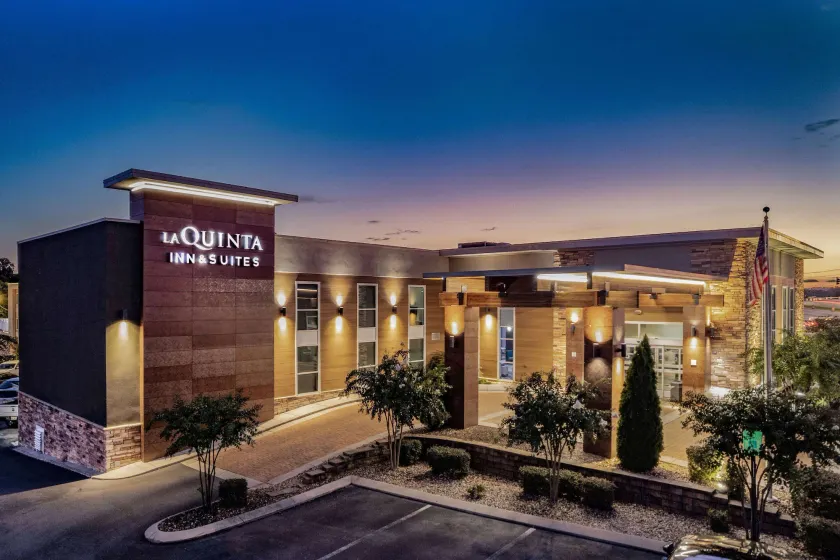 La Quinta by Wyndham Chattanooga - East Ridge - Image 1