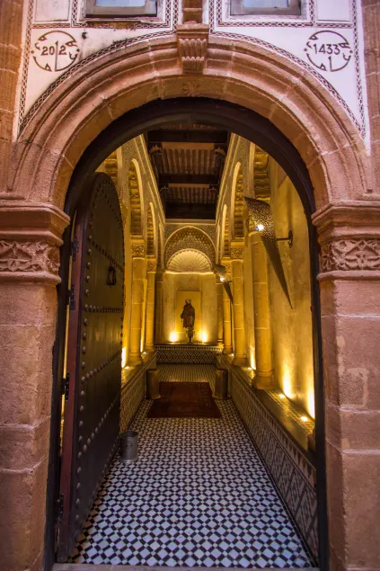 Riad Thamayna - Image 1