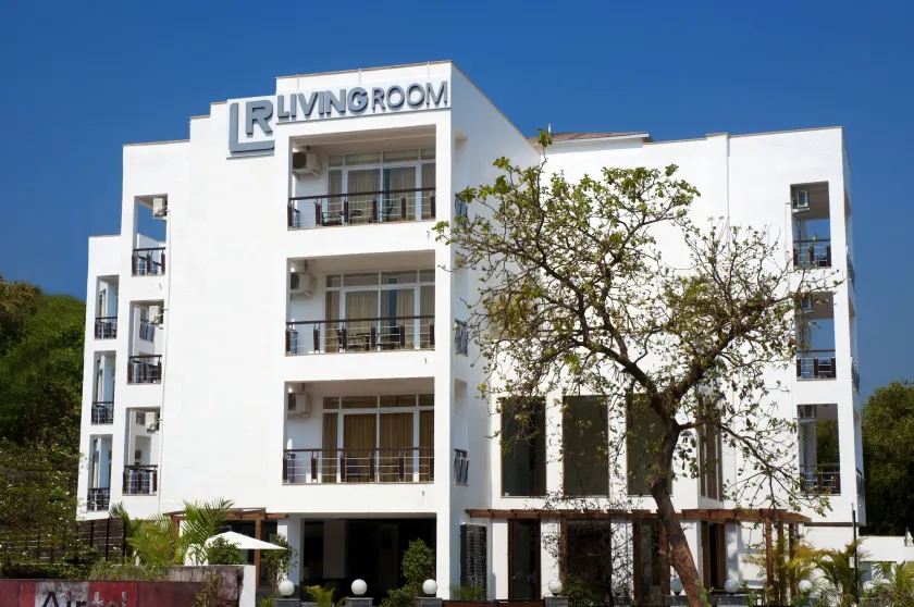 Living Room by Seasons Hotels - Image 1