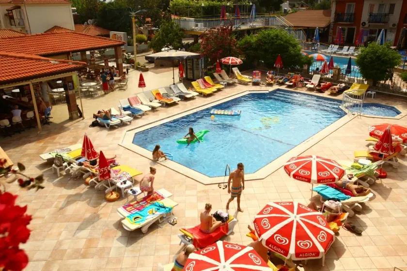 Turk Hotel - Image 1