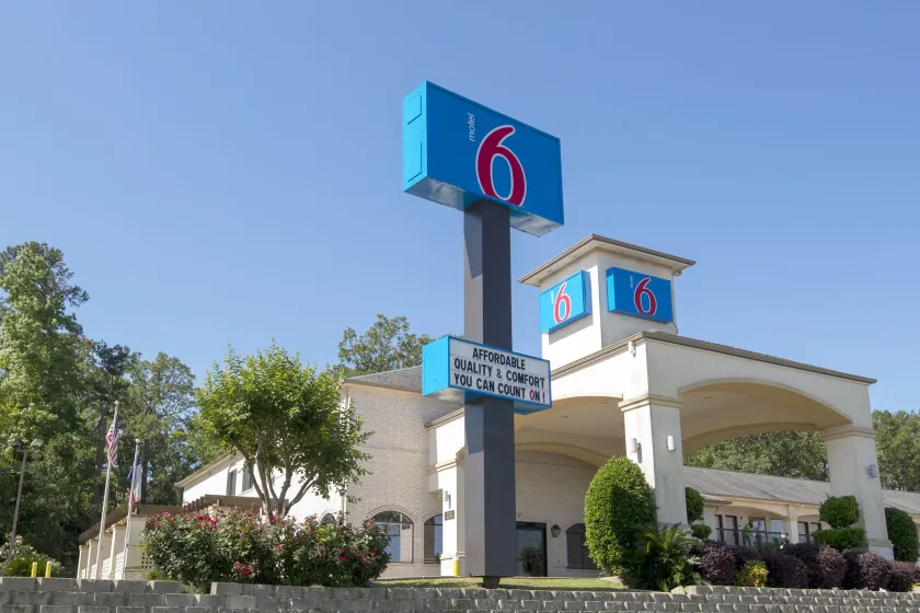 Motel 6-Tyler, TX - Image 1