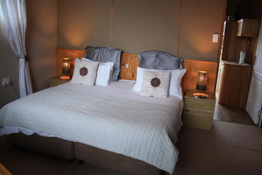 Dolphin View Guesthouse - Image 1
