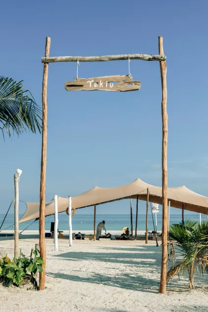 Tekio Beach Hotel - Image 1