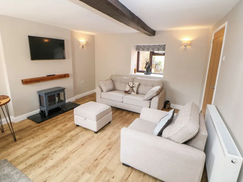 Smithy Cottage - Image 1