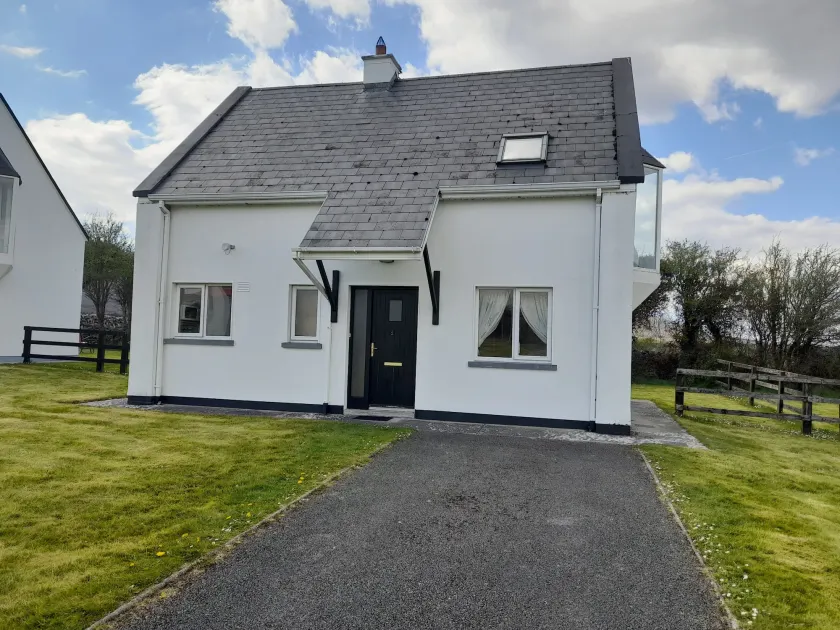 Burren Way Cottage No 1 - Image 1