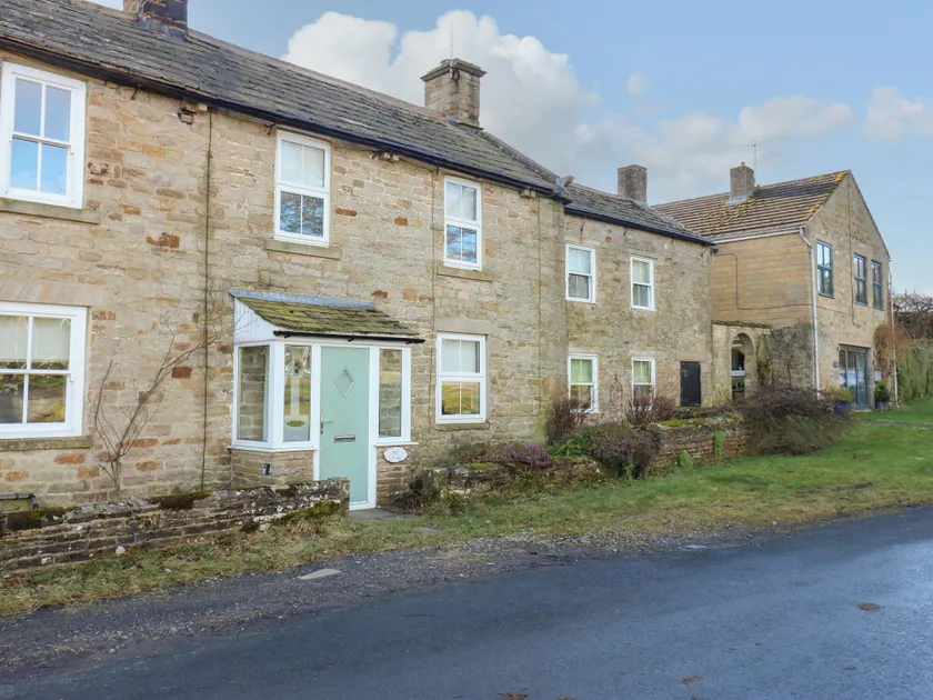 Fell Cottage - Image 1
