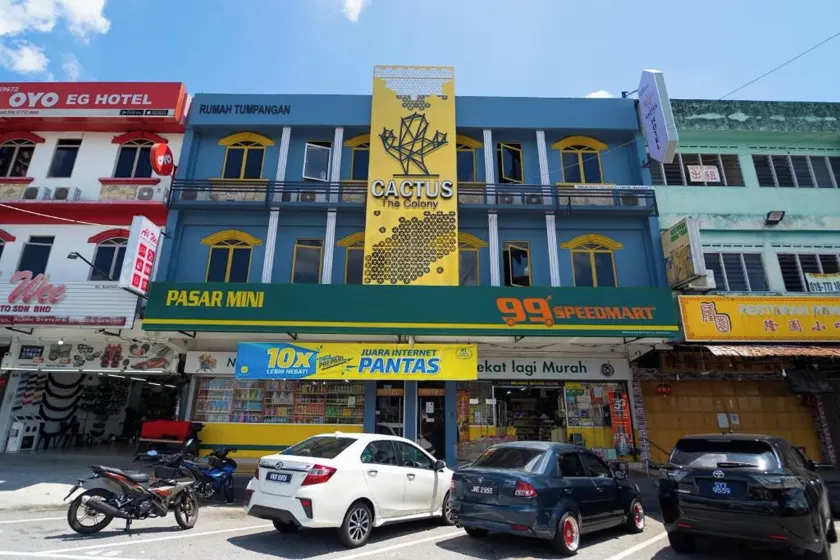 The Colony by Cactus Hotel Johor Jaya - Image 1