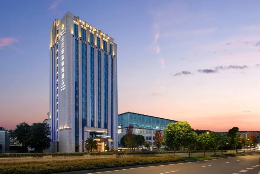 La Quinta By Wyndham Chengdu Jinniu - Image 1