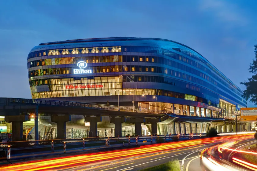Hilton Garden Inn Frankfurt Airport - Image 1