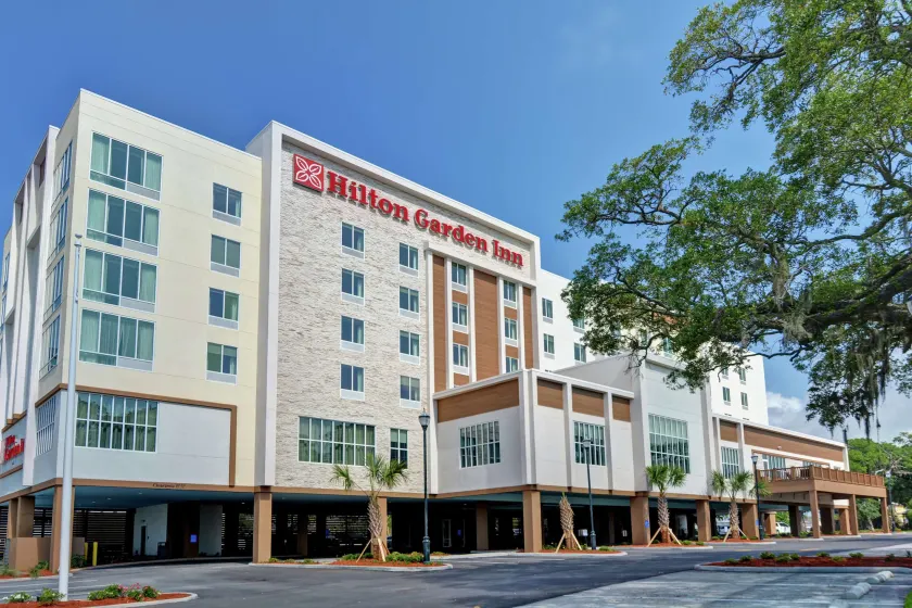 Hilton Garden Inn Biloxi - Image 1