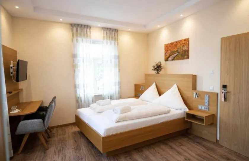 Gasthause Zur Krone Hotel - Chambre