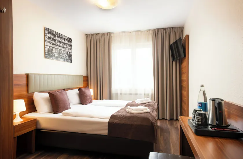 Hotel Frankfurt Messe - Image 1