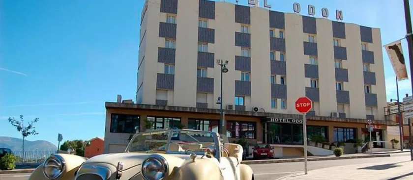 Hotel Odon - Image 1