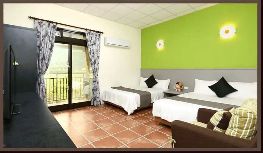 Futian B&B - Image 1