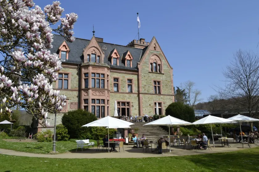 Schlosshotel Rettershof - Image 1
