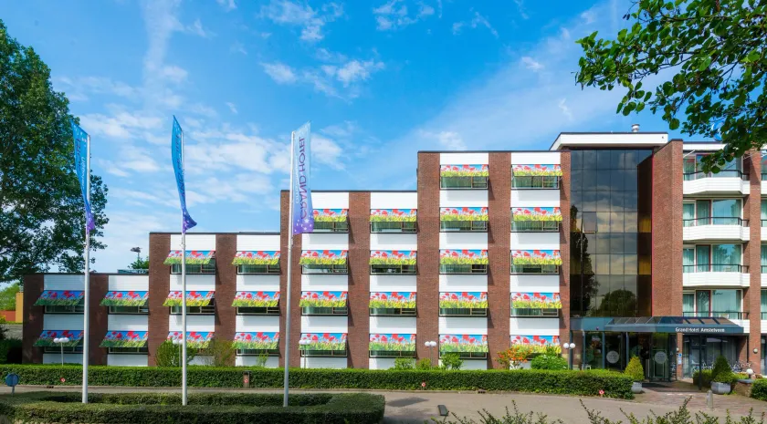 Grand Hotel Amstelveen - Image 1
