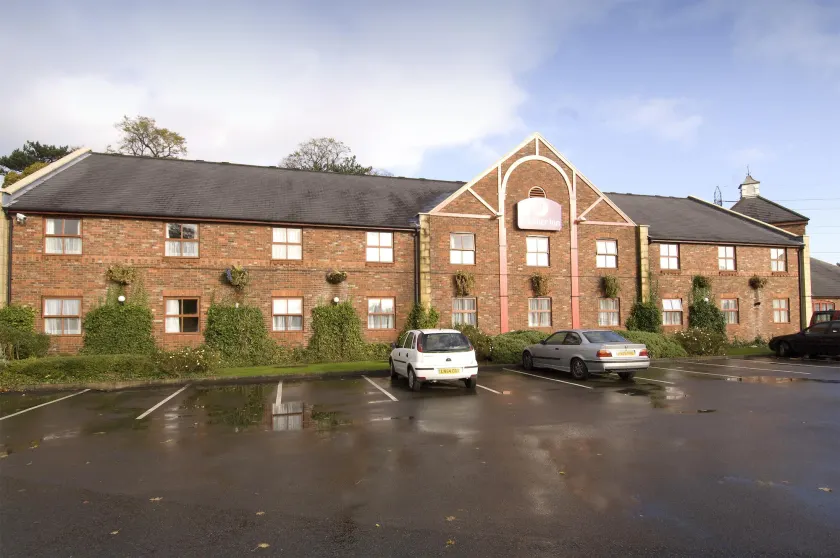 Premier Inn Macclesfield North - Image 1