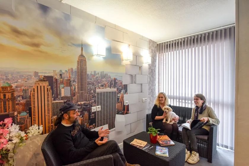 Confort Hôtel Thouars - Lobby-Lounge