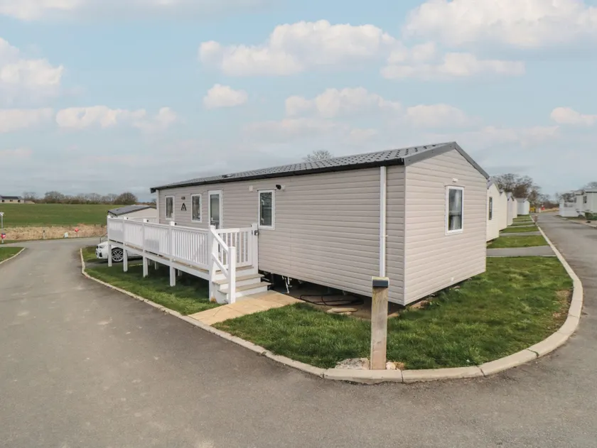 Meadow View - Image 1
