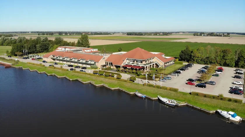 Van der Valk Hotel Emmeloord - Image 1
