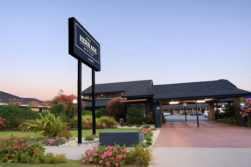 The Heritage Motel Bendigo - Image 1